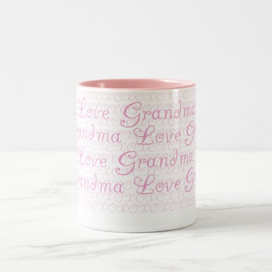 Love Grandma Mok (Center)