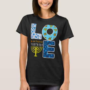 Love Hanukkiah Menorah Jew Hanukkah Chanukah Manne T-shirt
