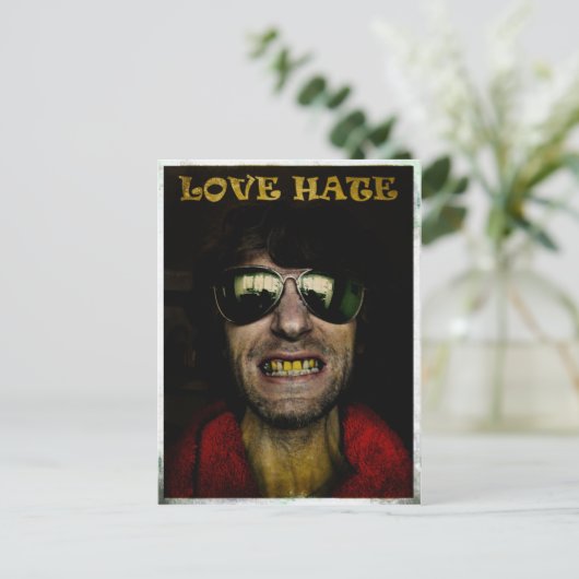 Love Hate Briefkaart (Staand voorkant)