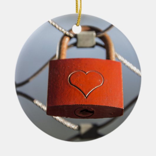 Love Heart Padlock Keramisch Ornament (Voorkant)