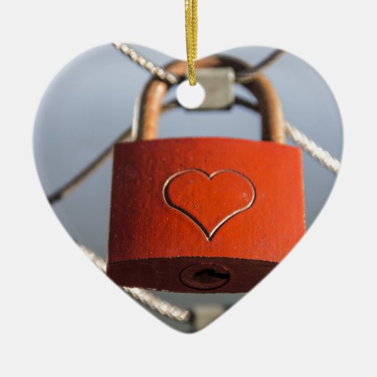 Love Heart Padlock Keramisch Ornament (Voorkant)