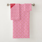 Love Hearts Valentine Bath Towel Gift for Husband (En situation)