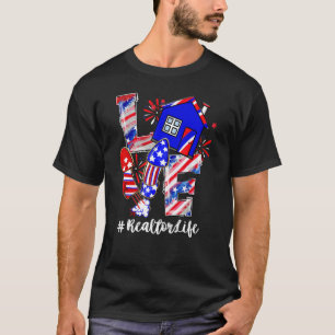 Love House Fireworks Realtor Life 4 juli T-shirt