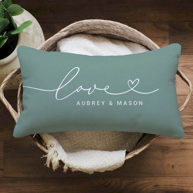 Love in Heart Script Green Custom Monogram Kussen (Creator heeft geüpload)