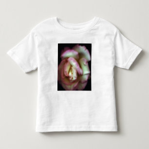 <Love is a Rose>van Nathan Griffith Kinder Shirts