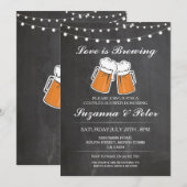 Love is Brewing Beers Couple's Showers Invite Kaart (Voorkant / Achterkant)