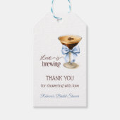 Love is Brewing Blue Bow Coffee Bridal Shower Cadeaulabel (Voorkant)
