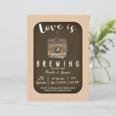 LOVE IS BREWING Coffee Cafe Engagement Party Kaart (Staand voorkant)