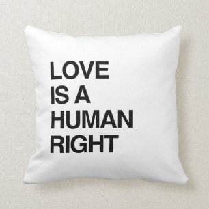LOVE IS EEN MENSENRECHT KUSSEN