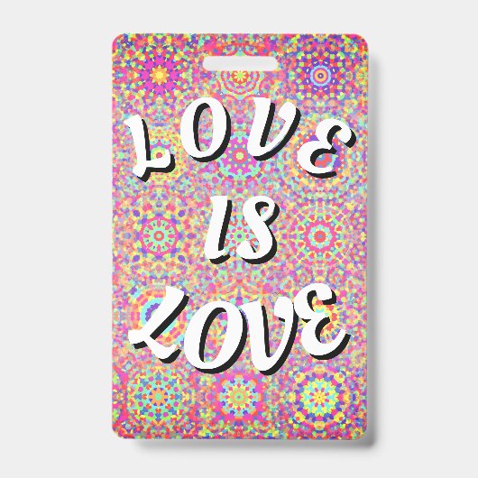 Love Is Love Pride Badge (Voorzijde)