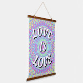 Love Is Love Pride Hangend Wandkleed (Gebogen)