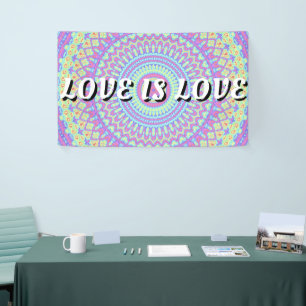 Love Is Love Pride Spandoek