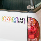 Love is Love Rainbow Bumper Sticker (Sur camion)