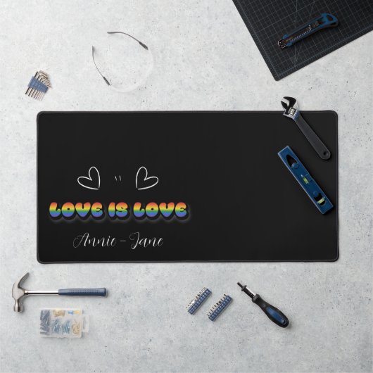 Love is Love Rainbow LGBTQ Desk Mat (Werkstation)