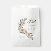 Love is Sweet Dusty Pink Peach Rozen Weddenschap Bedankzakje (Voorkant)