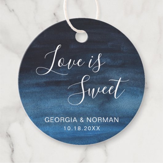 Love is Sweet Navy Blue Waterverf Wedding Bedankjes Labels (Voorkant)