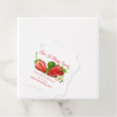 Love is Sweet Strawberry Fruit | Weddenschap Bedankjes Labels (In situ)