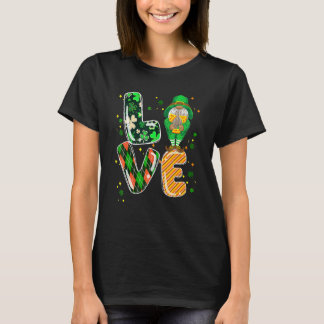 Love Leprechaun Horseshoe Shamrock irish St Patric T-shirt