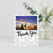 Love Modern Script Typography Bedankt Briefkaart (Staand voorkant)