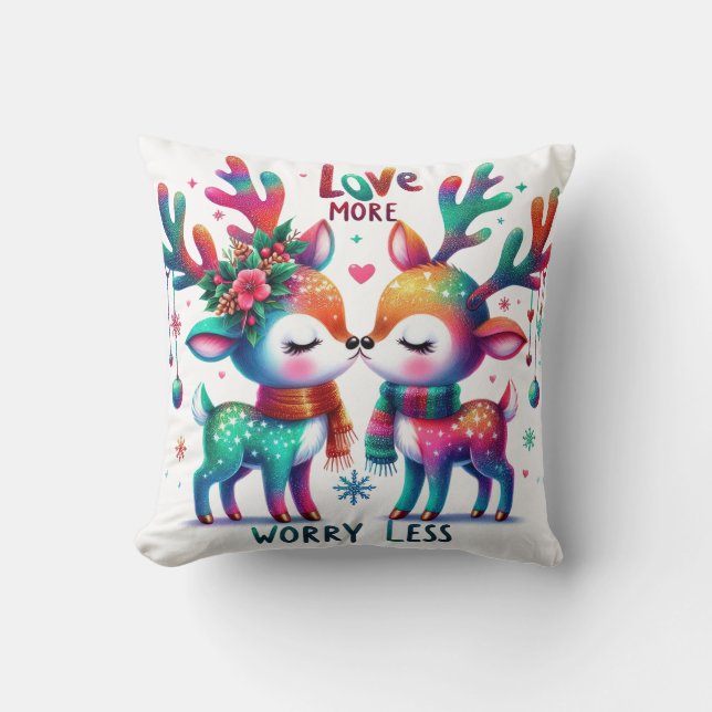 Love More - Worry Less Kussen (Voorkant)
