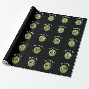 Love Olive Me Funny Food Pun Dark BG Cadeaupapier