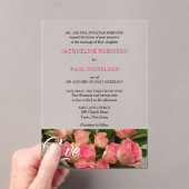 Love Pink Roses Bruid en bruidegom Clear Acryl Uitnodigingen (Insitu (Draagbaar))