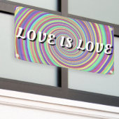 Love Pride Spandoek (Buitenkant Gebouw)