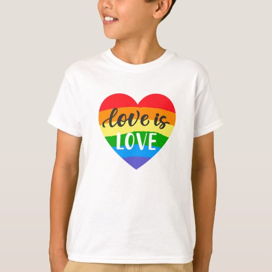 Love Rainbow Heart T-shirt (Voorkant)