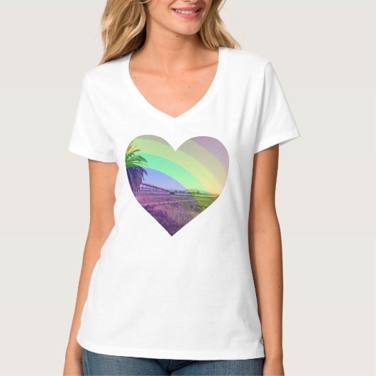 Love Rainbow T-shirt (Voorkant)