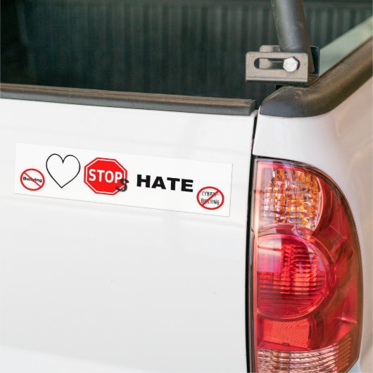 Love Stopt Hate Bumpersticker (Op Truck)
