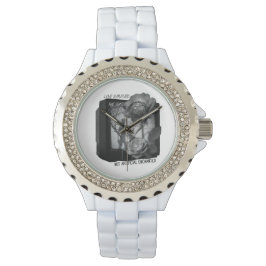 Love Survived the Static Horloge