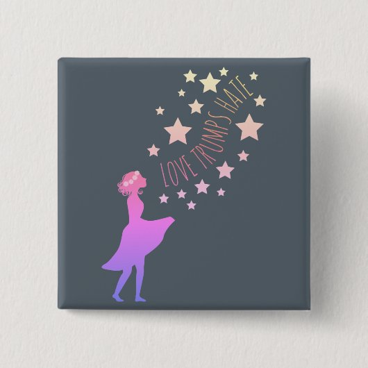 Love Trumps Hate Button (Voorkant)