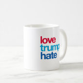 Love Trumps Hate Koffiemok (Voorkant rechts)