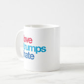 Love Trumps Hate Koffiemok (Voorkant links)