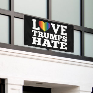 Love Trumps Hate Rainbow Heart - virtuele parade Spandoek