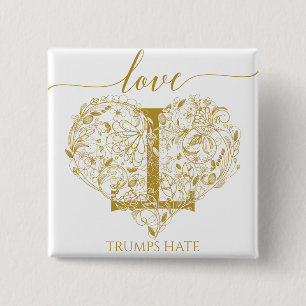 Love Trumps Hate Speld - Bloemhart en Inverse T Vierkante Button 5,1 Cm