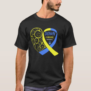 Love World Down Syndroeness Day Love 3 T-shirt