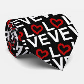 LOVE, zwart en wit met rood kettinghart Stropdas (Opgerold)