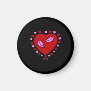 Lovely Heart Kisses Round Magnet Magneet