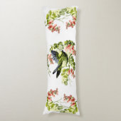 Lovely Young Parrot in Flowering Tree Lichaamskussen (Voorkant Verticaal)