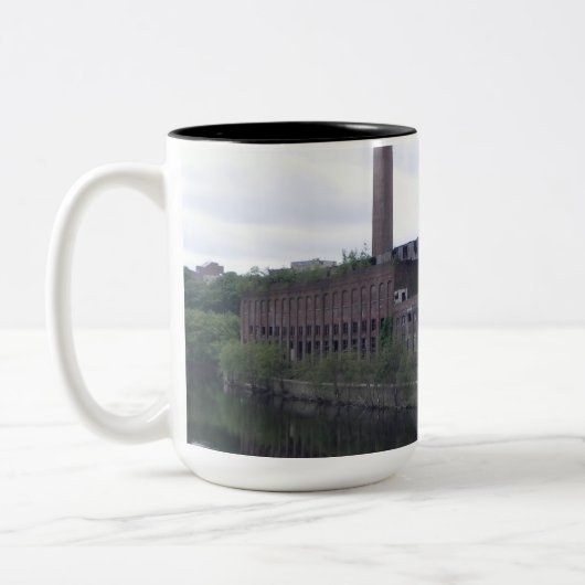 Lowell Massachusetts Mills Coffee Mug (Gauche)