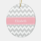 Lt Gray White Chevron Zigzag Pink Naam Monogram Keramisch Ornament (Links)