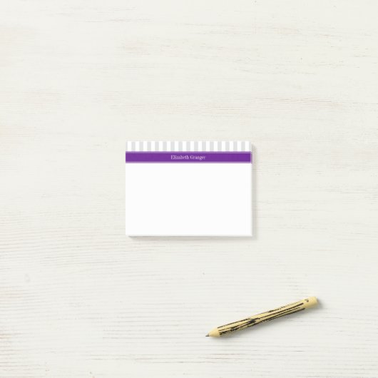 Lt Gray White Stripe Paars Name Monogram Post-it® Notes (Op bureau)