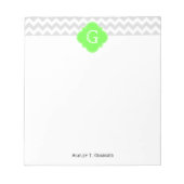 Lt Gray Wht Chevron ZigZag Limoen Quatrefoil Monog Notitieblok (Voorkant)