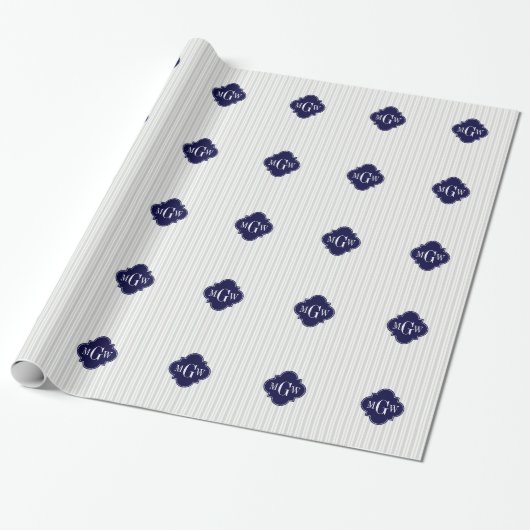 Lt Gray Wht UE Stripe Navy Quatrefoil 3 Monogram Cadeaupapier (Uitgerold)