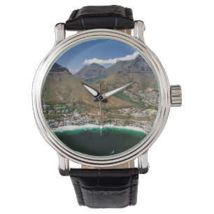 Luchtbeeld van de Atlantische kust die Clifton laa Horloge