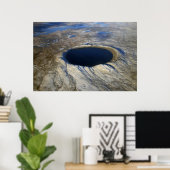 Luchtkrater Pingualuit, Quebec, Canada. Poster (Thuiskantoor)