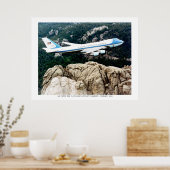 Luchtmacht één vliegende over de berg Rushmore Poster (Keuken)