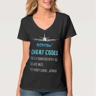 Luchtvaart Cheat Codes RC Vliegtuig dat ATC-vliegt T-shirt