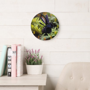 Lucifer de zwarte konijn: een donkere bundel onhei grote klok